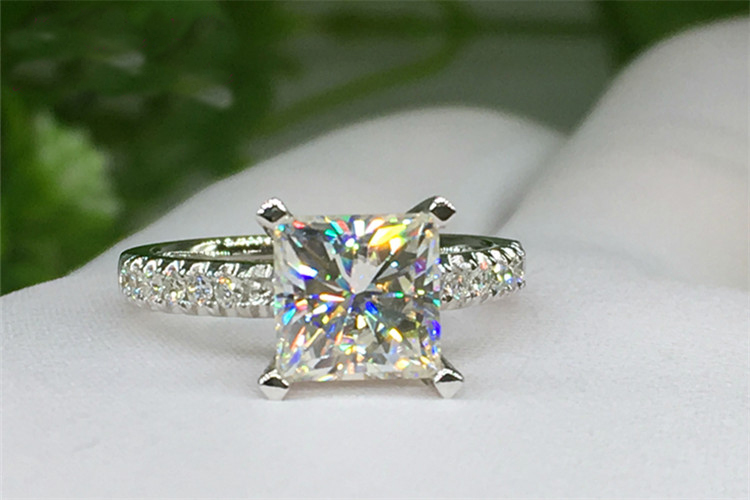 カスタムソリッド10K Au417ホワイトゴールド女性用ウェ - Moissanite Engagement Ring 1 Carat のレビューと価格