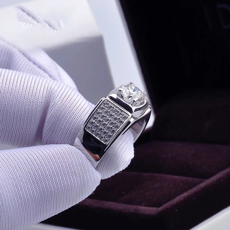 新しい 4 爪シミュレーション モアッサナイト 1 カラット - Moissanite Engagement Ring 1 Carat のレビューと価格