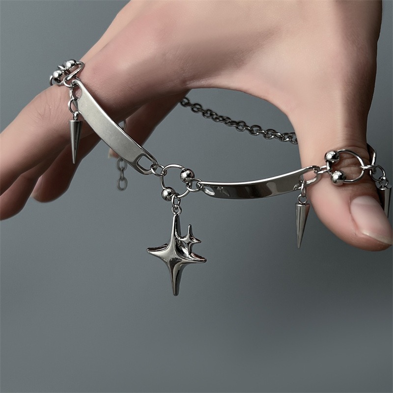 ヒップホップステンレススチールパンクスターリベットチョーカー - Goth Punk Spike Choker のレビューと価格