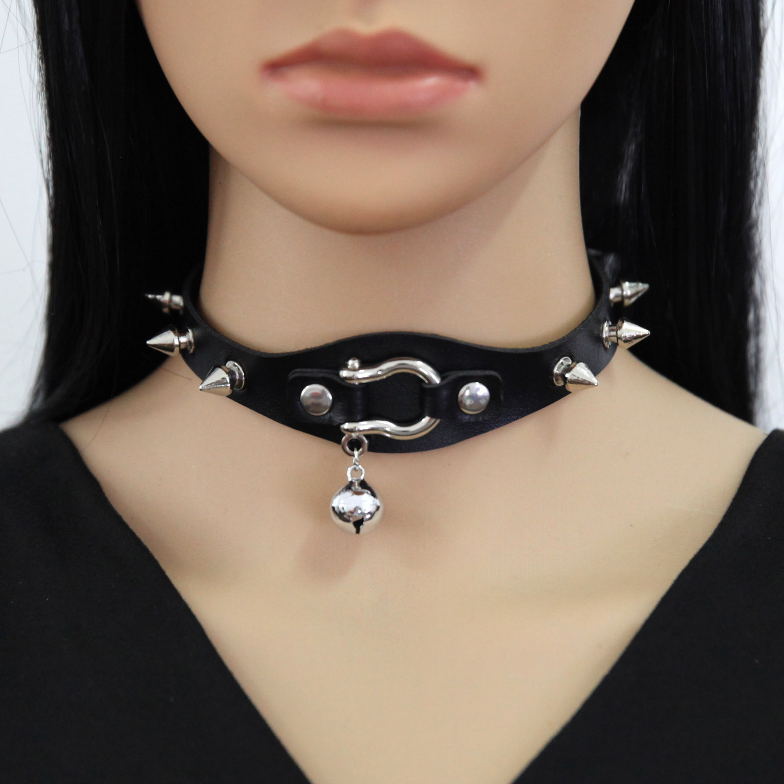 ブラック スパイク チョーカー ネックレス リベット スタッ - Goth Punk Spike Choker のレビューと価格