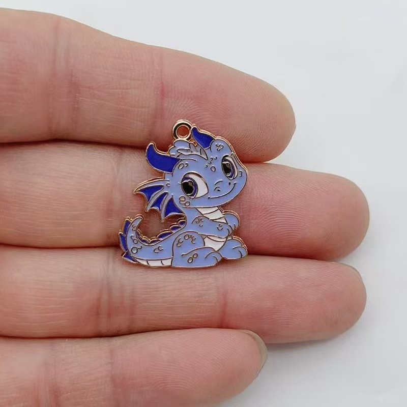 10 個パーソナライズされたリトルフライングドラゴン DIY - Earrings のレビューと価格