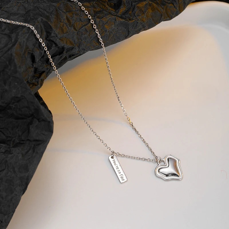ベストセラー チャームネックレス 不規則な波状エッジレイヤー - Layered Pendant Necklace Aesthetic のレビューと価格