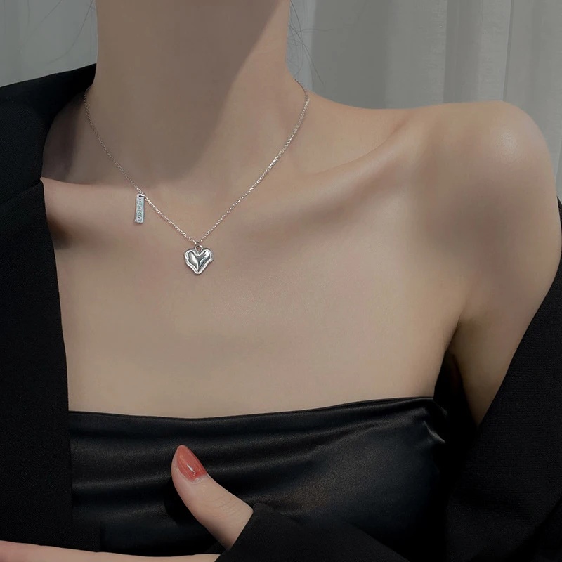 ベストセラー チャームネックレス 不規則な波状エッジレイヤー - Layered Pendant Necklace Aesthetic のレビューと価格