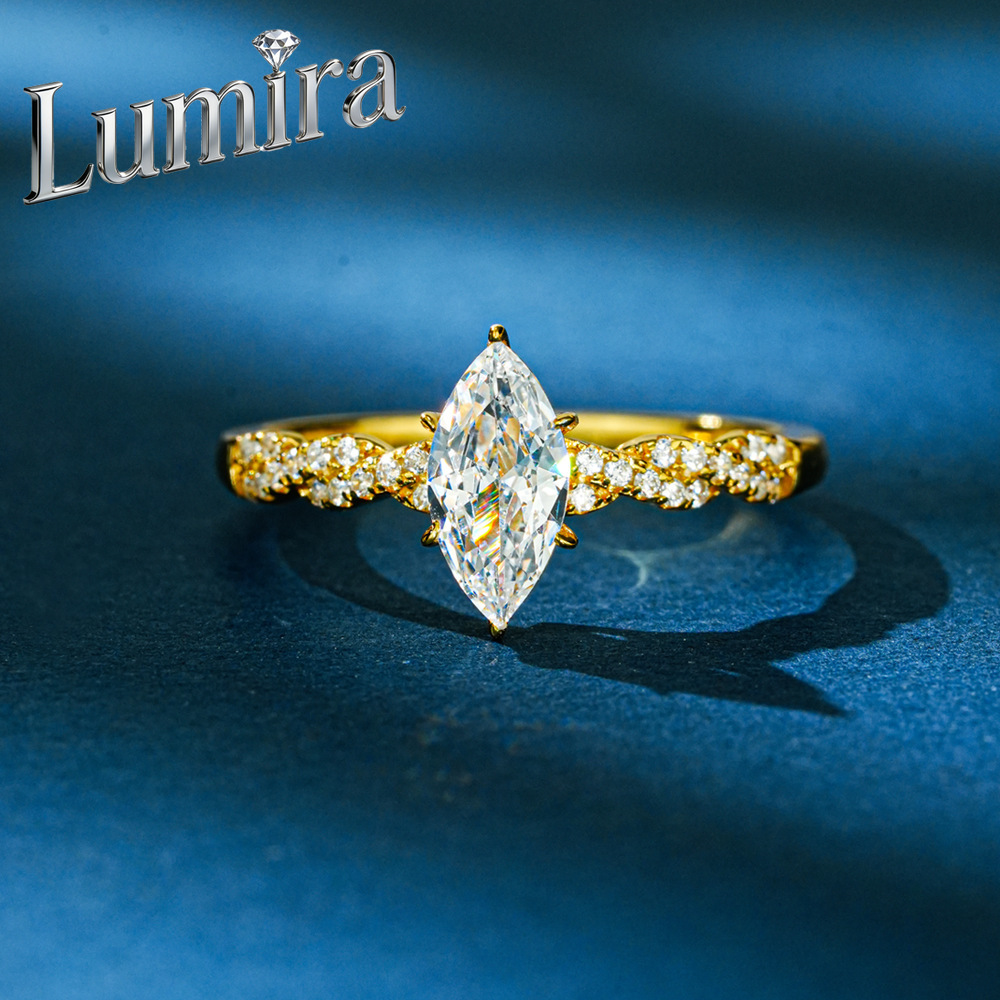 Lumira 100% 18K ゴールド マーキスカット 1 - Moissanite Engagement Ring 1 Carat のレビューと価格