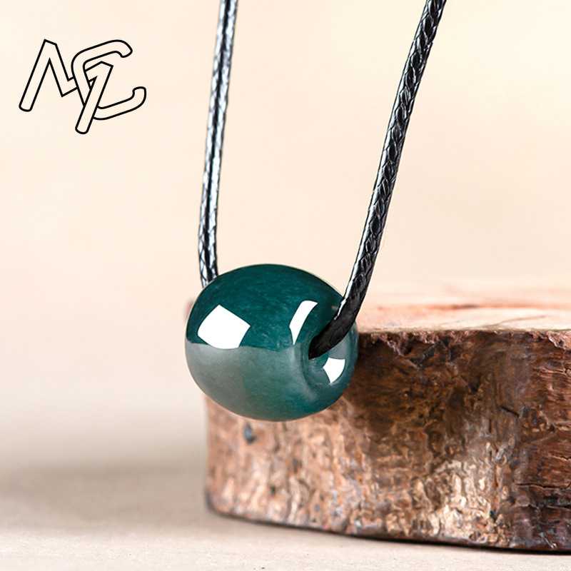 天然ミャンマー産エメラルドディープブルーウォーターロードコネ - Necklaces のレビューと価格